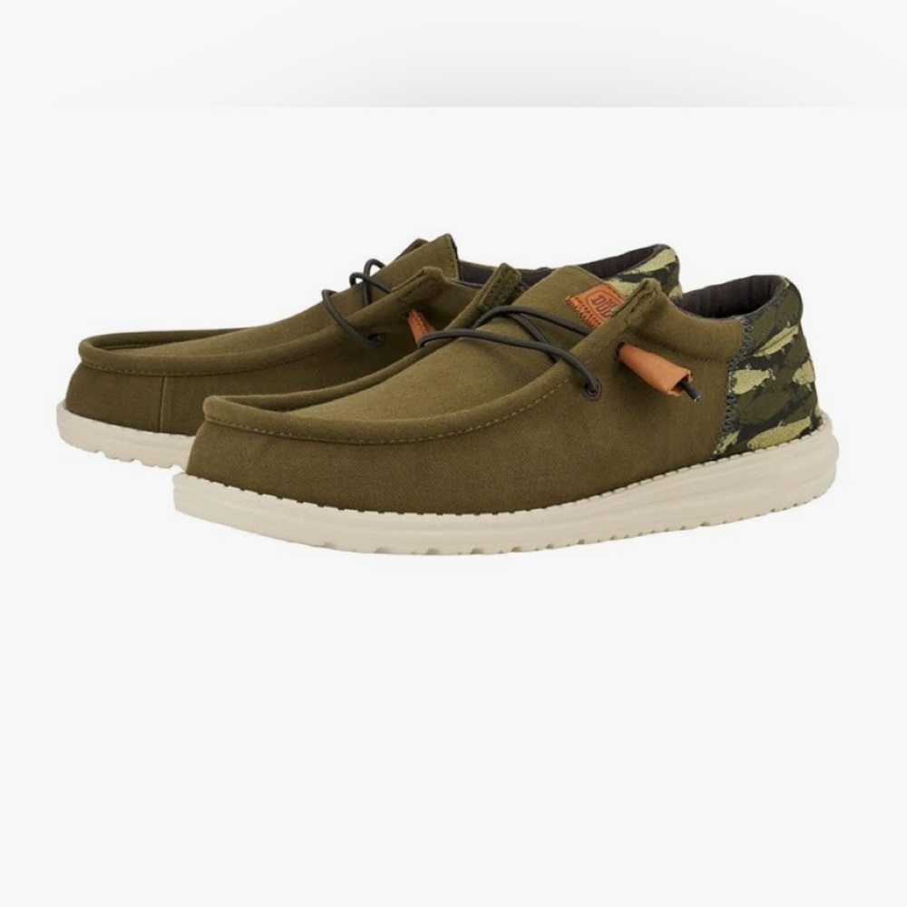 Hey Dude Men's Wally Funk Fish Camo Slip-on Loafers NWOB